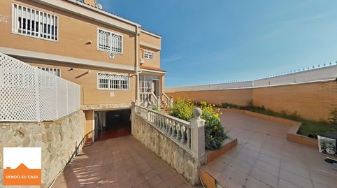 Foto 3 de Casa o chalet en venta en Fuentebella -San Felix - El Leguario, Parla
