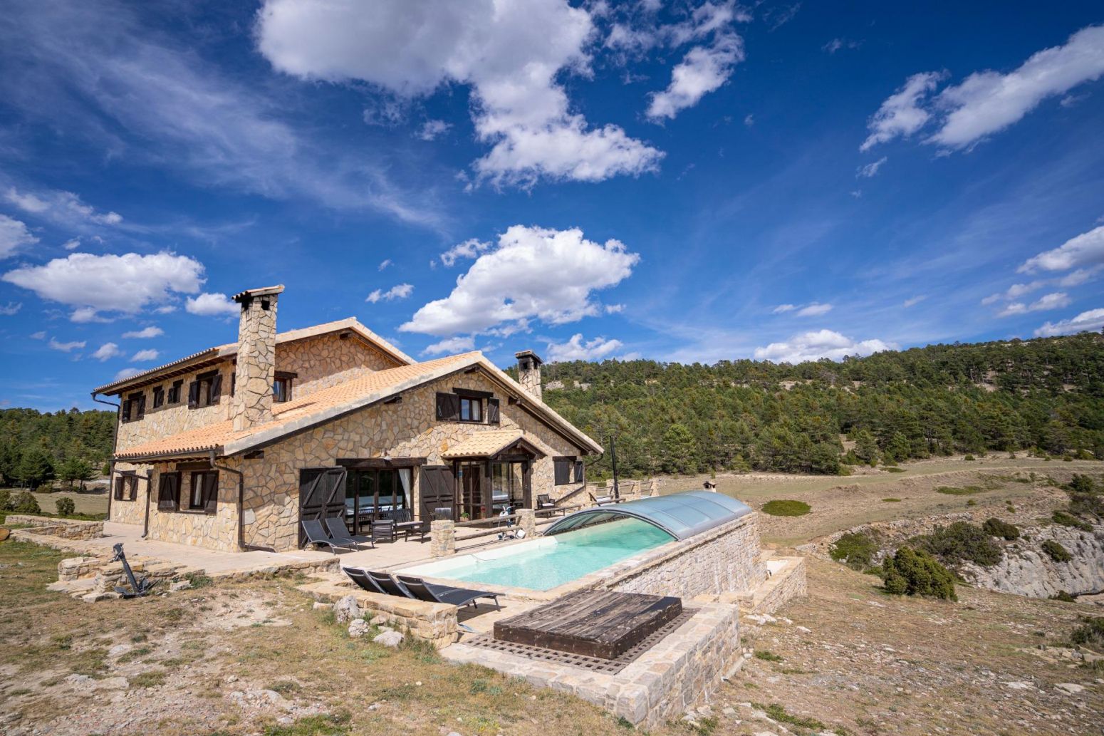 Exterior view of House or chalet for sale in Nogueruelas