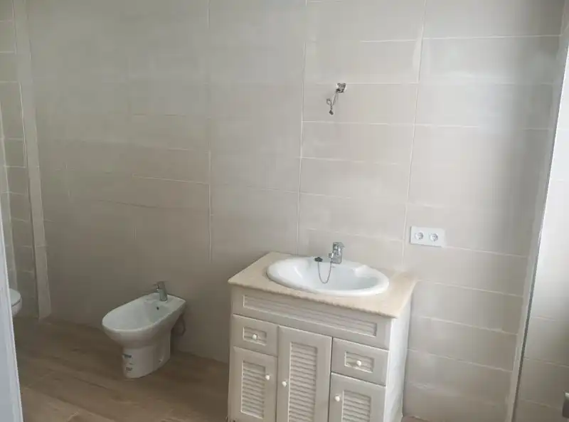 Bany de Casa o xalet en venda en Moriles amb Terrassa