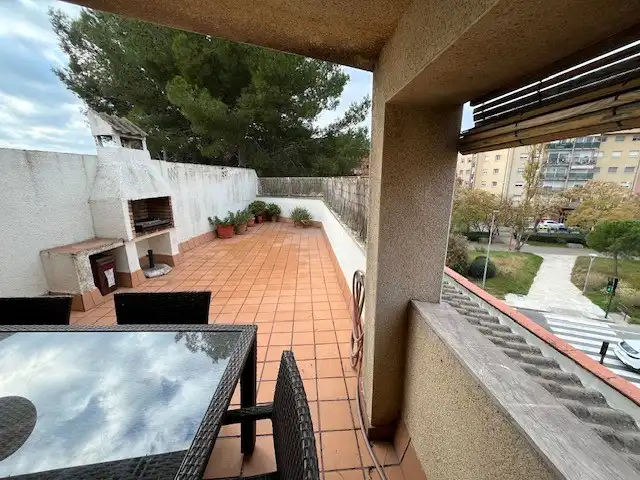 Adosado con terraza en venta en del Doctor Fleming