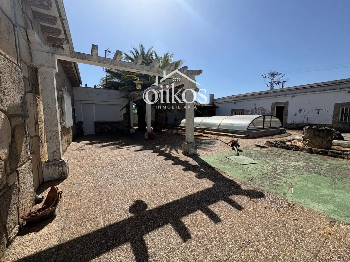 Terrassa de Casa o xalet en venda en Vitigudino amb Calefacció, Piscina i Moblat