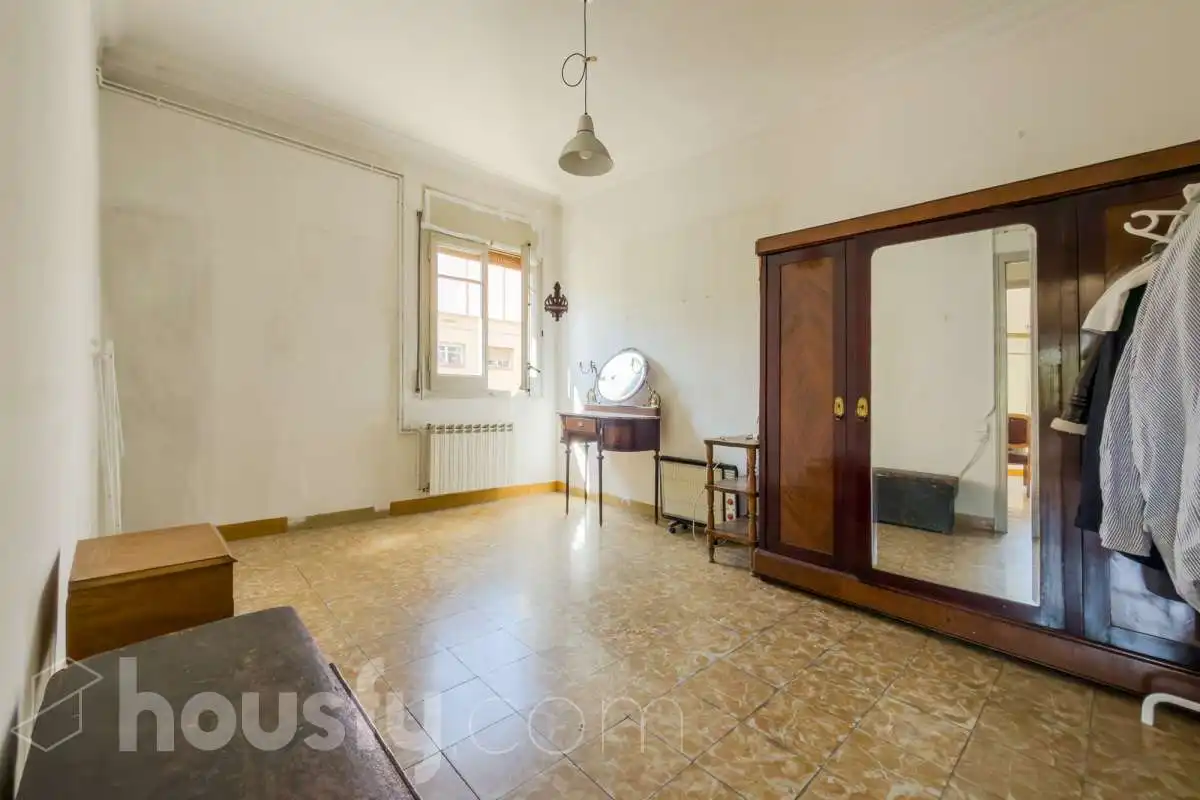 Piso en venta en Carrer de Sant Pau, El Raval