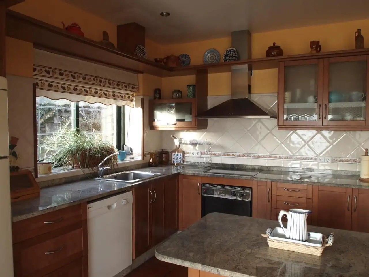 Houses for rent in Fene