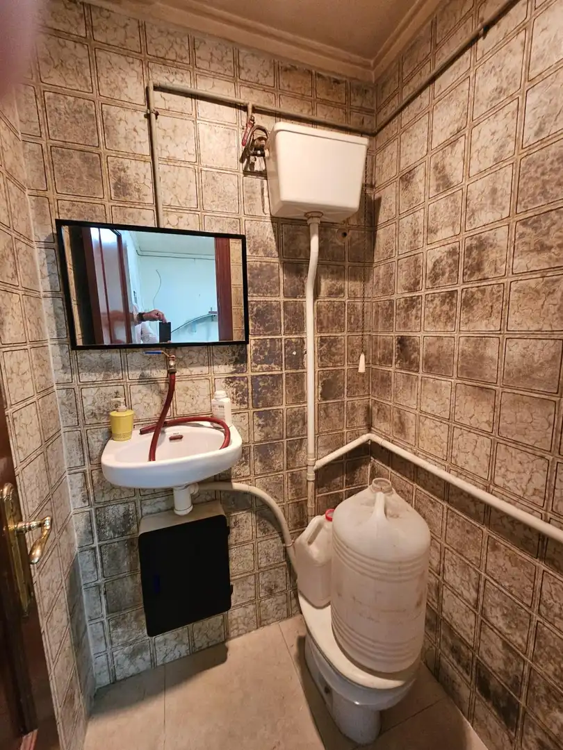 Bathroom of Commercial properties for sale in Valencia