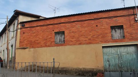 Foto 3 de Casa adosada en venda a Calle Maderal, 2, Rioseco de Tapia, León