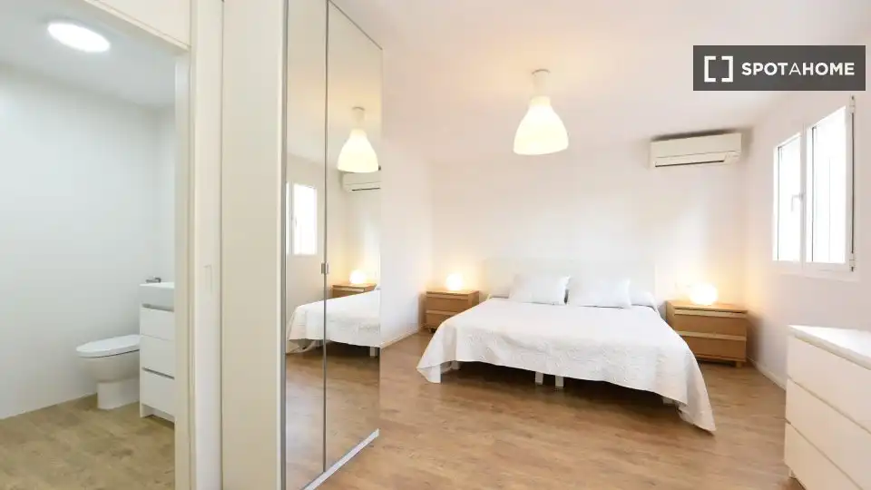 Schlafzimmer von Wohnungen zur untervermieten in  Palma de Mallorca mit Klimaanlage, Terrasse und Möbliert