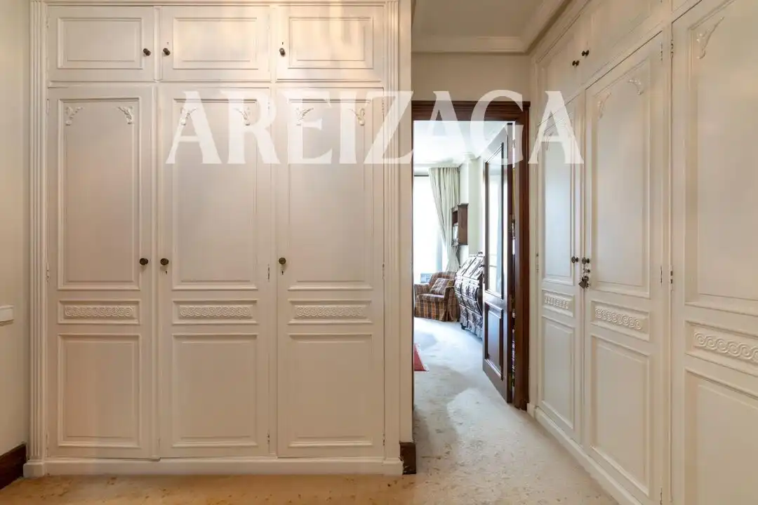 Piso con terraza en venta en Calle Zubieta, imagen 31