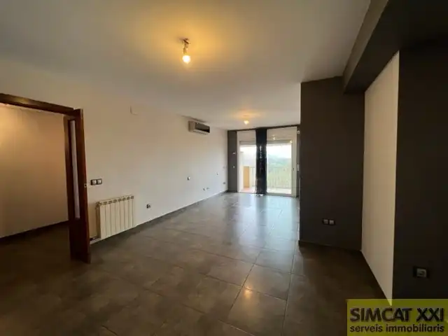 Sala de estar de Piso en venta en Figueres con Aire acondicionado, Calefacción y Terraza
