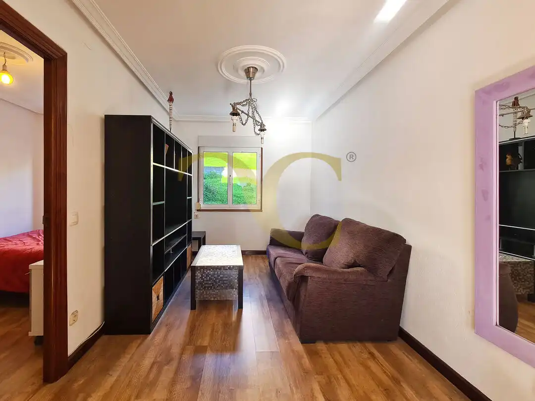 Flat for sale in Calle Conde de Guadalhorce, imagen 3