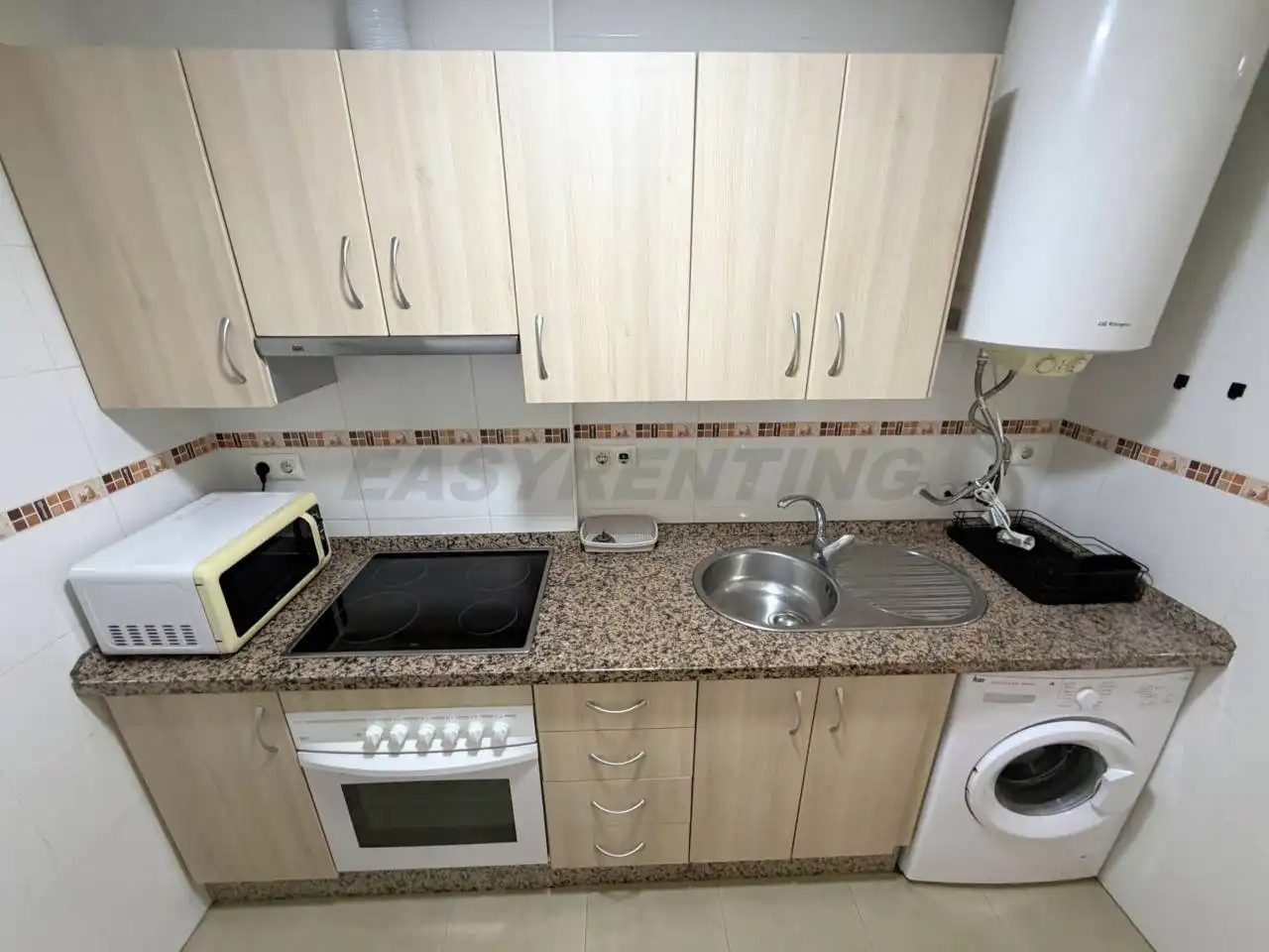 Kitchen of Flat for rent in La Línea de la Concepción  with Terrace and Furnished