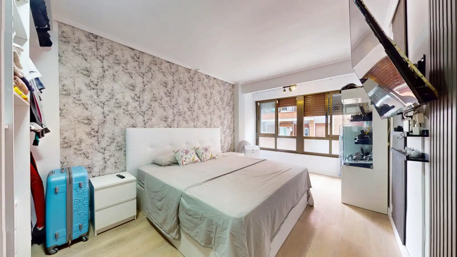 Bedroom of Flat for sale in Bilbao   with Heating