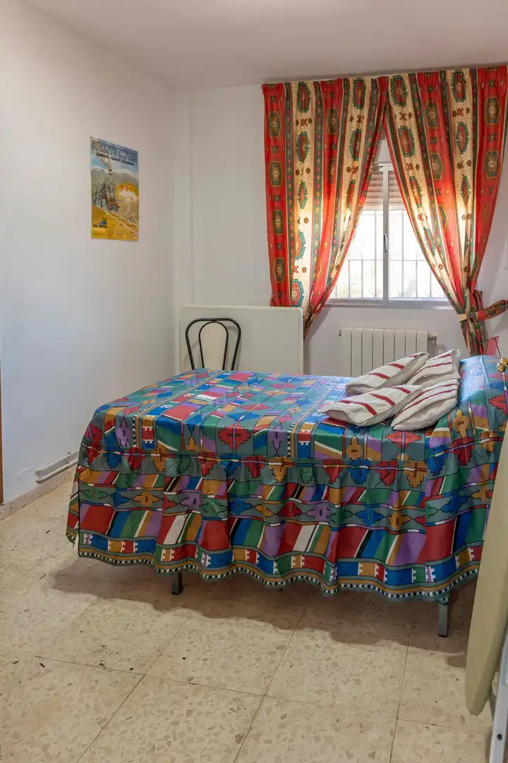 Habitación de Casa o chalet en venta en Guadix con Aire acondicionado, Calefacción y Jardín privado