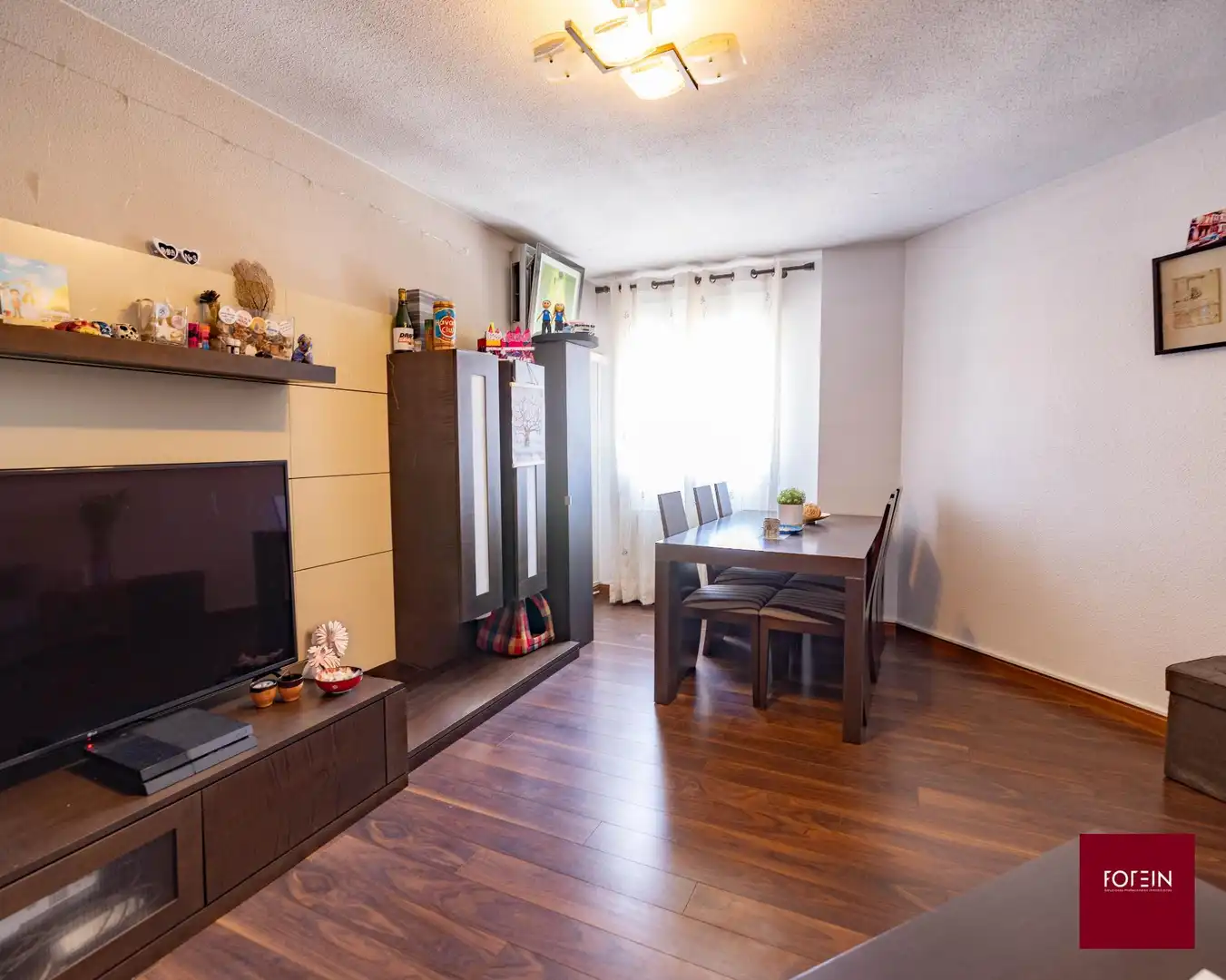 Sala de estar de Piso en venta en El Molar (Madrid) con Aire acondicionado, Calefacción y Terraza