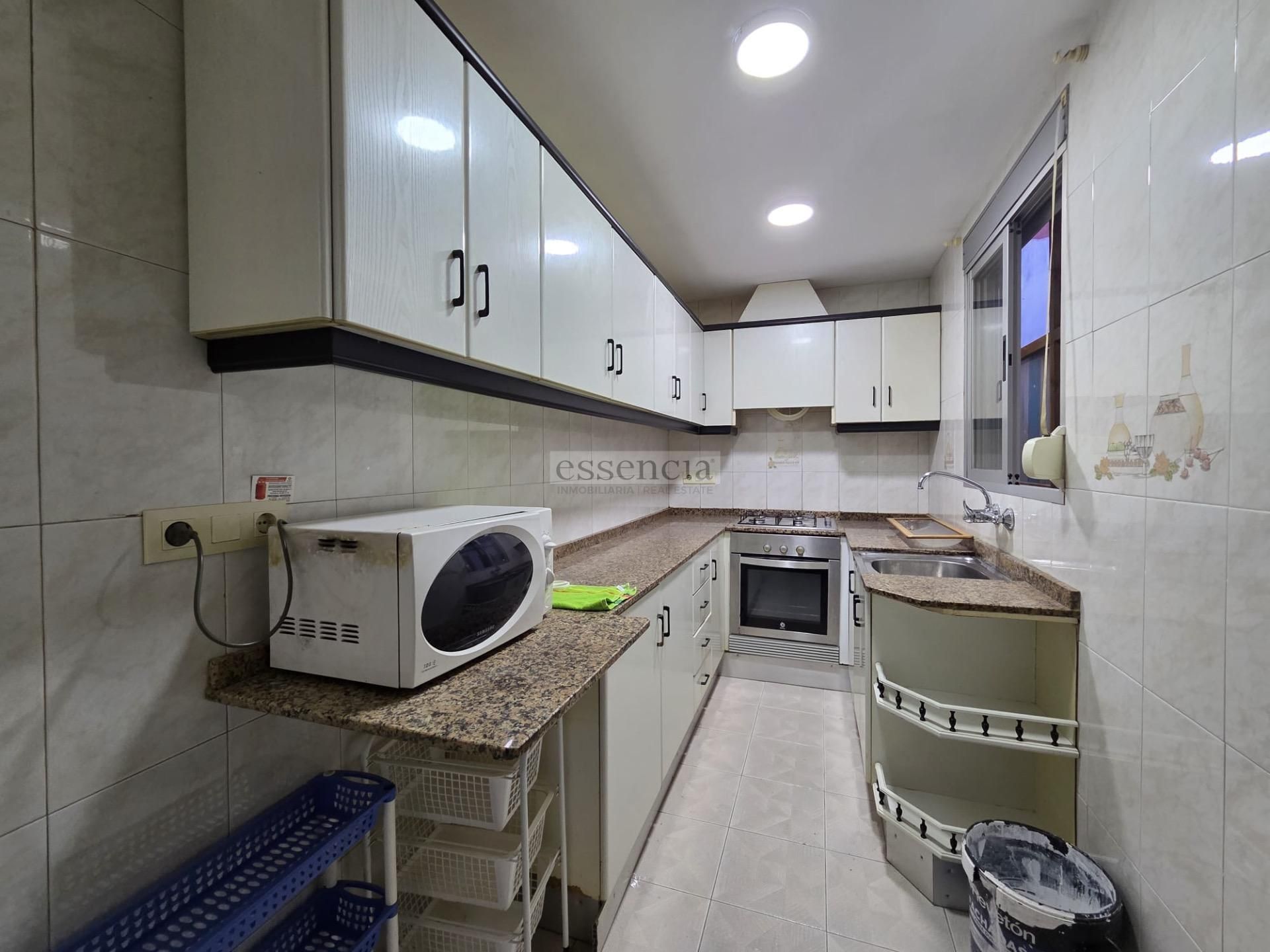 Kitchen of House or chalet for sale in Llocnou de Sant Jeroni  with Terrace and Storage room