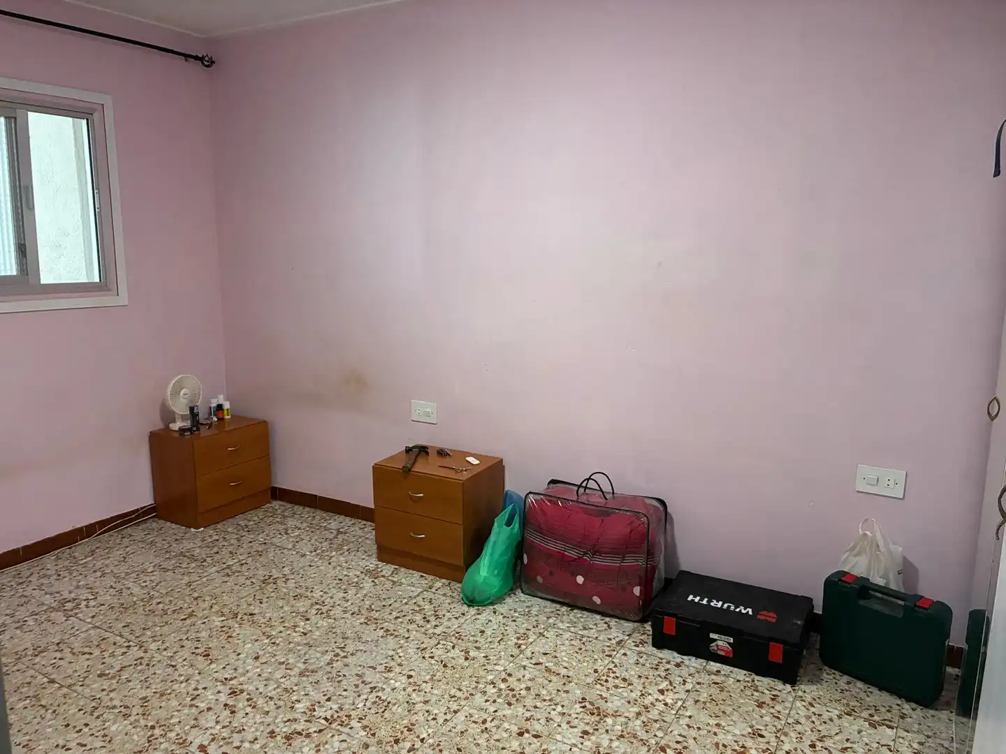 Piso en venta en Mataró con Terraza, Trastero y Amueblado