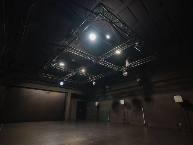 Local comercial en Alquiler en Calle Lágrima, 21 en Cortijo Bazán - Los Casinis - Los Cipreses