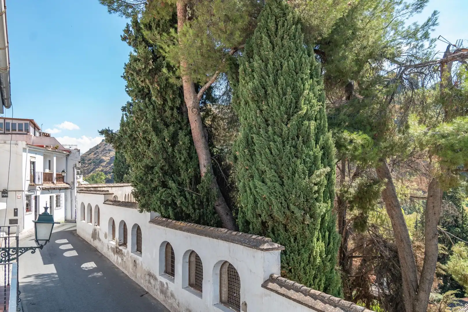 Exterior view of Houses for sale in Granada  with Air Conditioner, Terrace and Balcony
