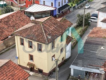 House for sale in Grullos
