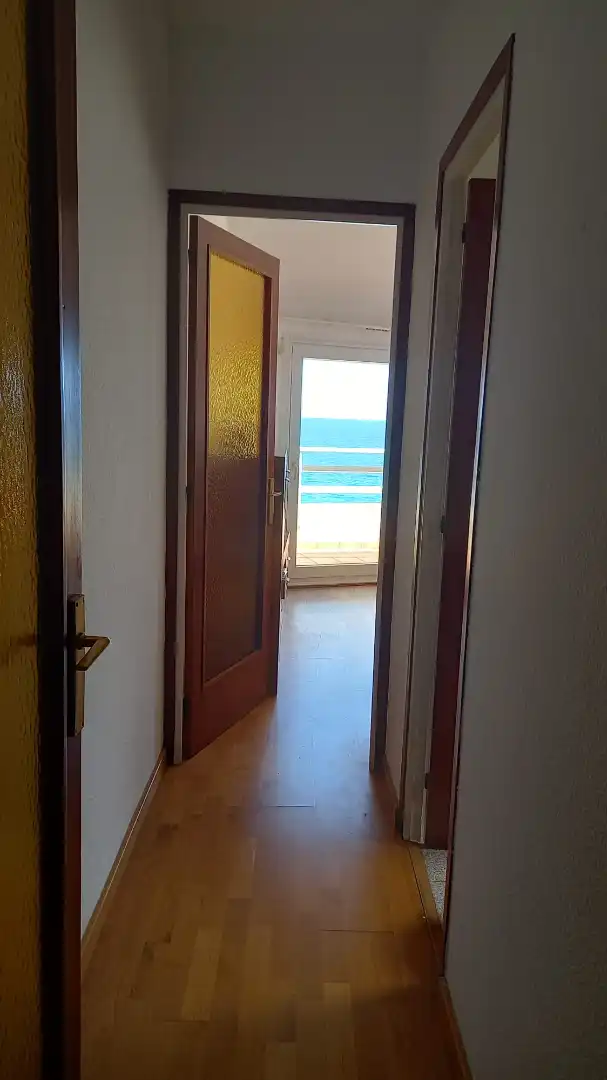 Piso de alquiler en Badalona con Terraza, Amueblado y Balcón
