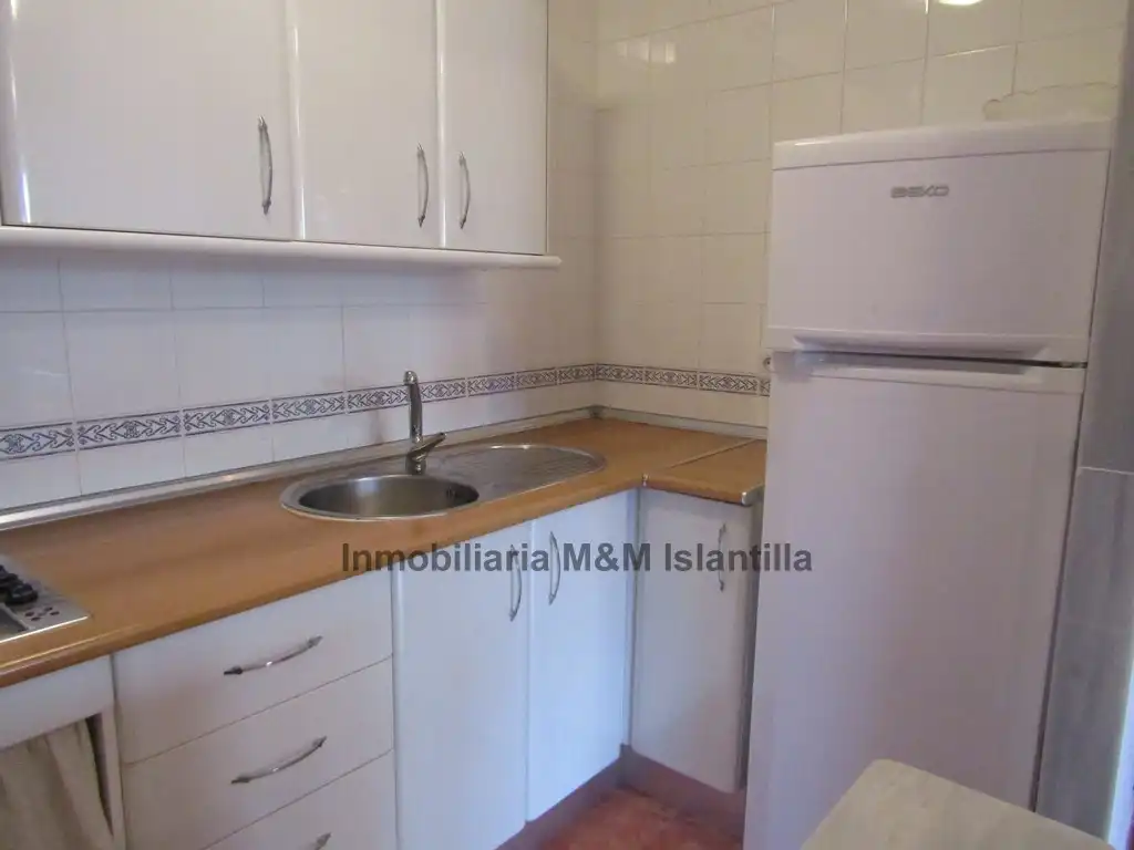 Cocina de Apartamento en venta en Islantilla con Terraza, Trastero y Amueblado