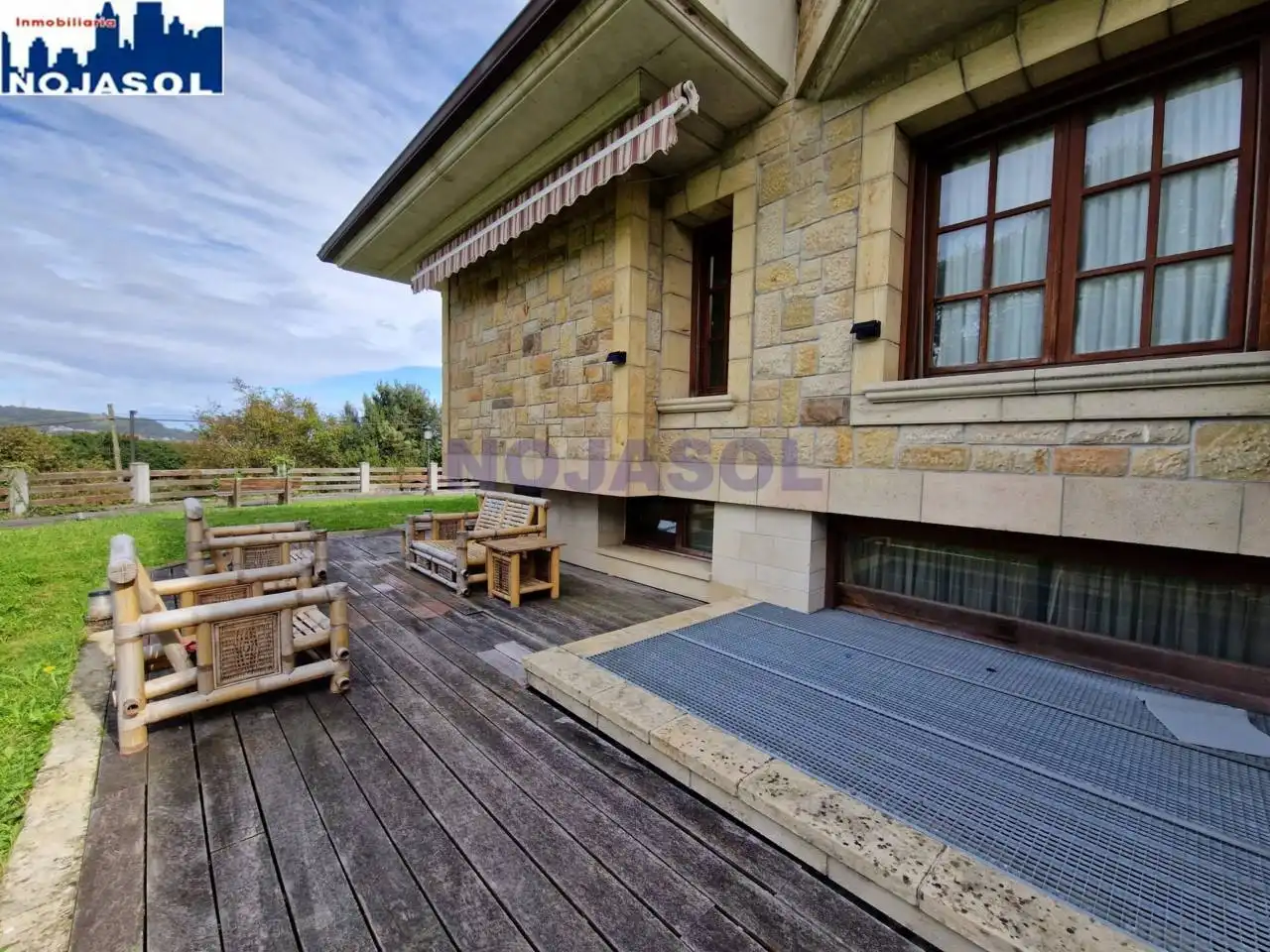 Terraza de Casa o chalet en venta en Noja con Aire acondicionado, Calefacción y Jardín privado