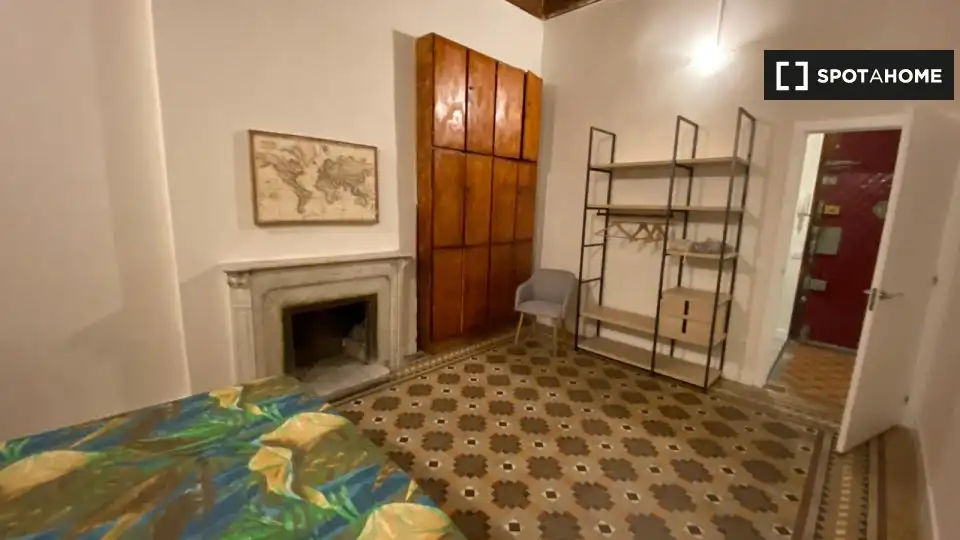 Piso con terraza en alquiler en Ciutat Vella, imagen 7