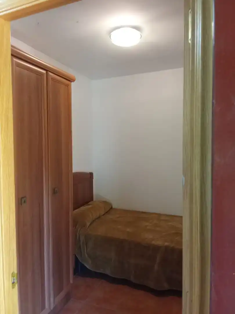 Dormitori de Casa adosada en venda en San Justo amb Jardí privat, Traster i Moblat