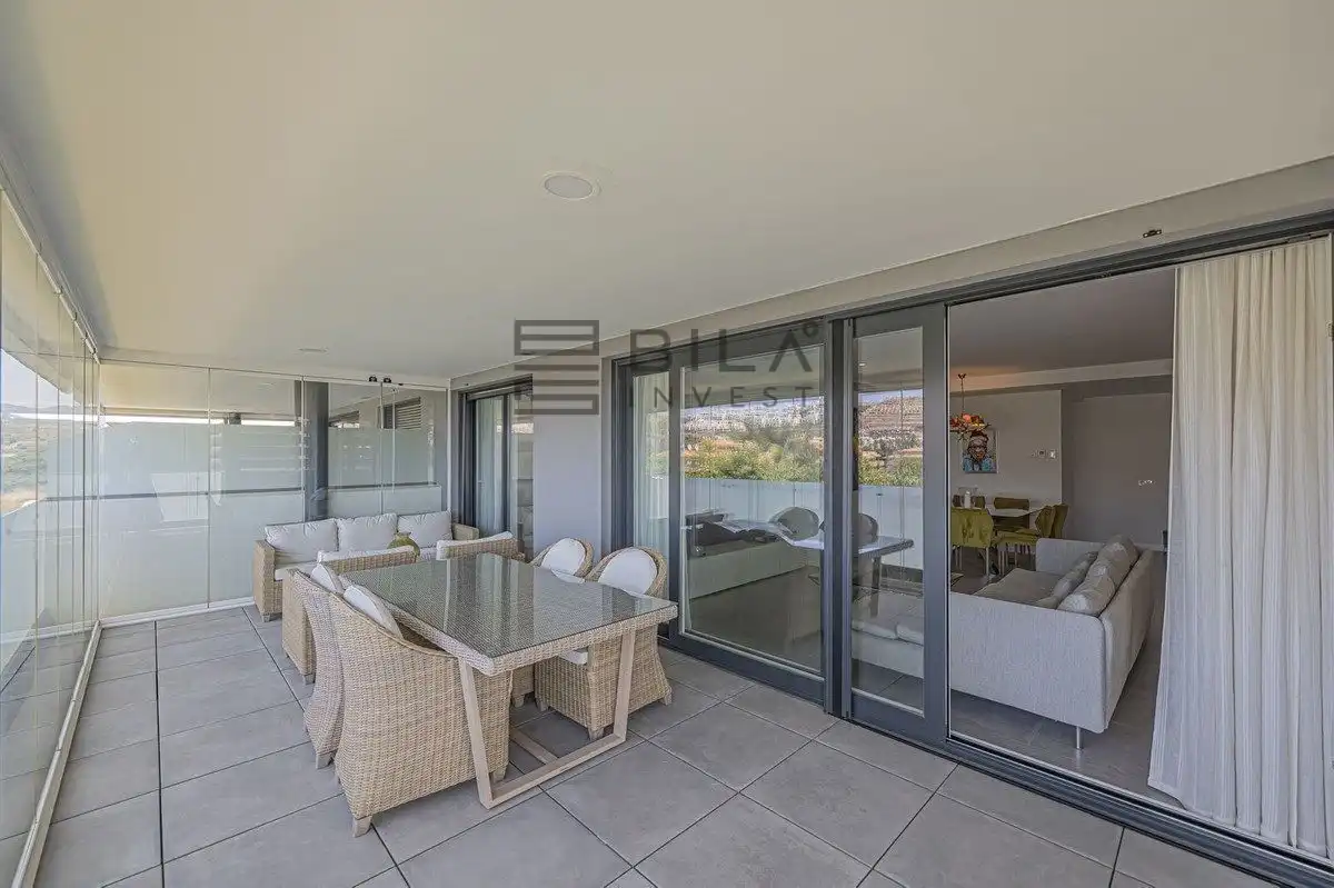 Piso con piscina en venta en Cala Serena, imagen 3