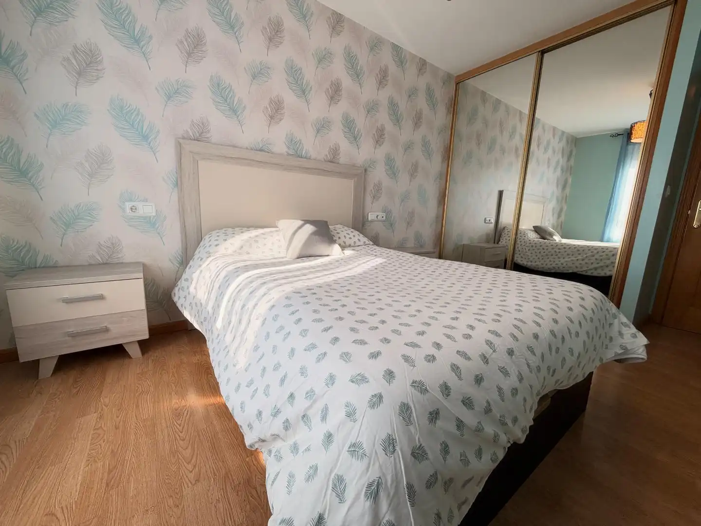 Schlafzimmer von Maisonette zum Verkauf in Ponferrada mit Heizung und Abstellraum