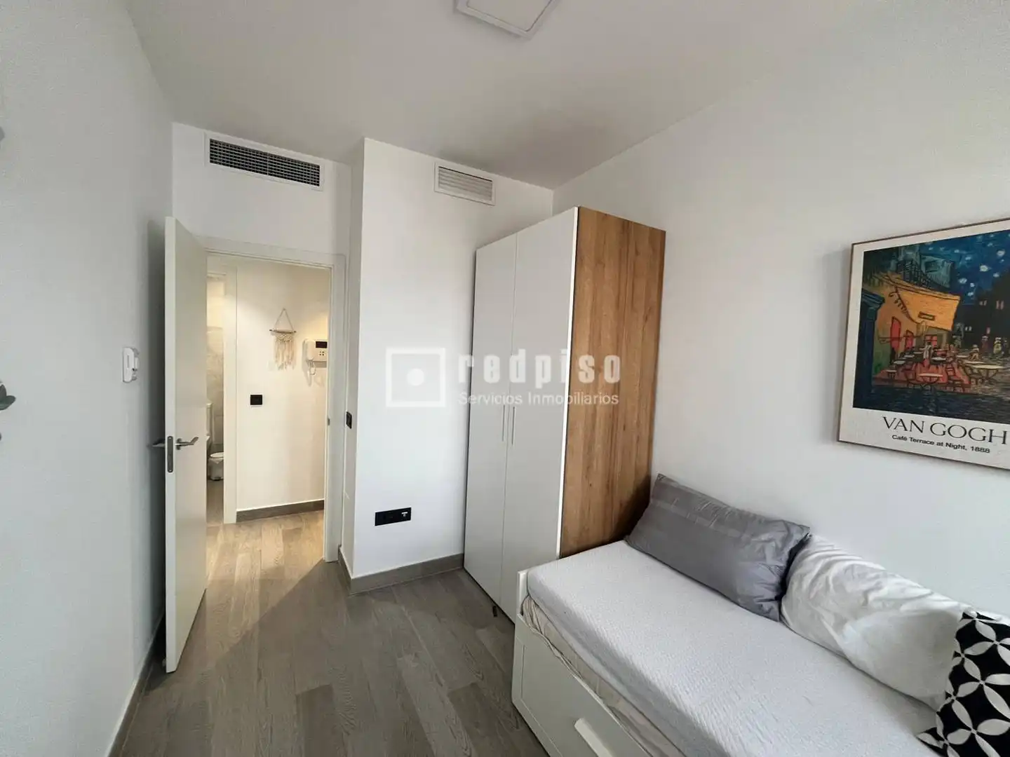 Habitación de Piso de alquiler en Málaga con Aire acondicionado, Calefacción y Terraza