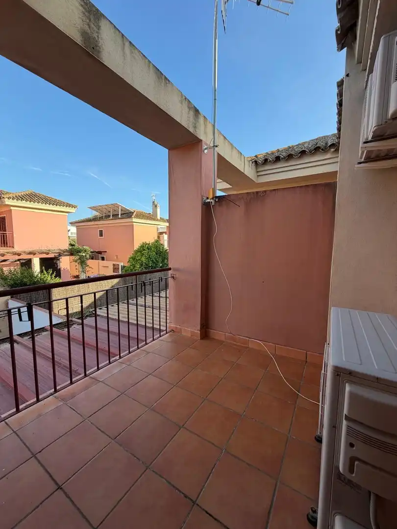 Balcony of Houses for sale in Utrera