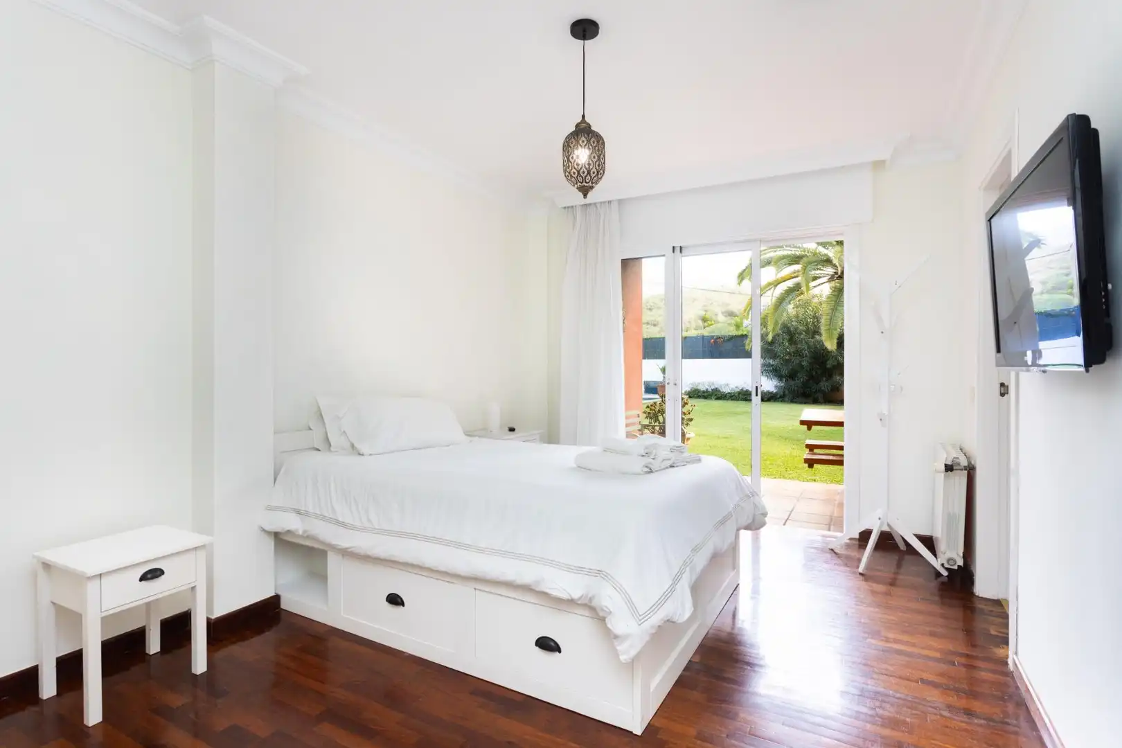 Habitación de Casa o chalet en venta en Puerto de la Cruz con Calefacción, Jardín privado y Parquet