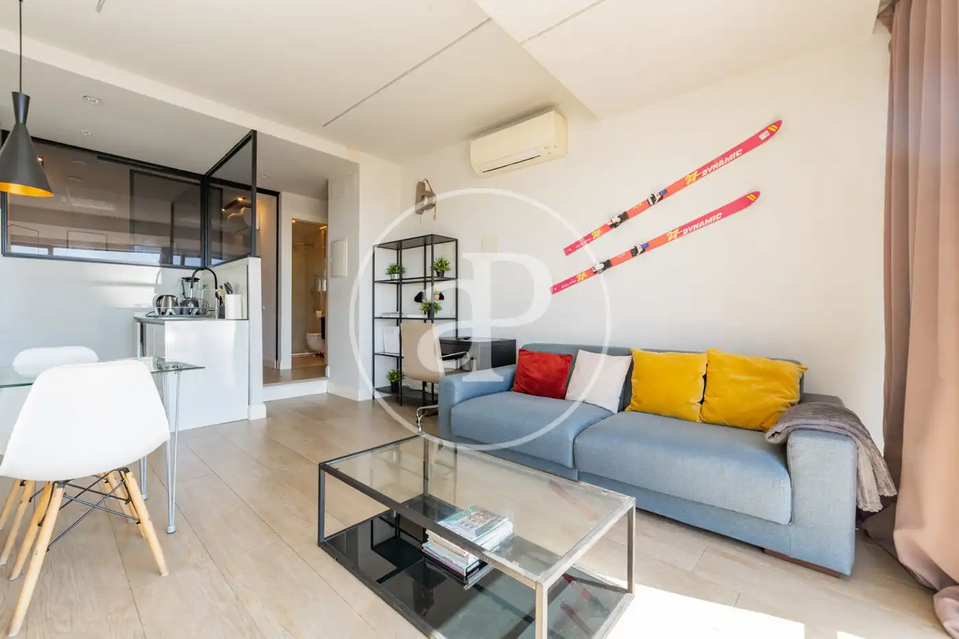 Wohnzimmer von Wohnung zur Miete in Madrid mit Klimaanlage, Heizung und Möbliert