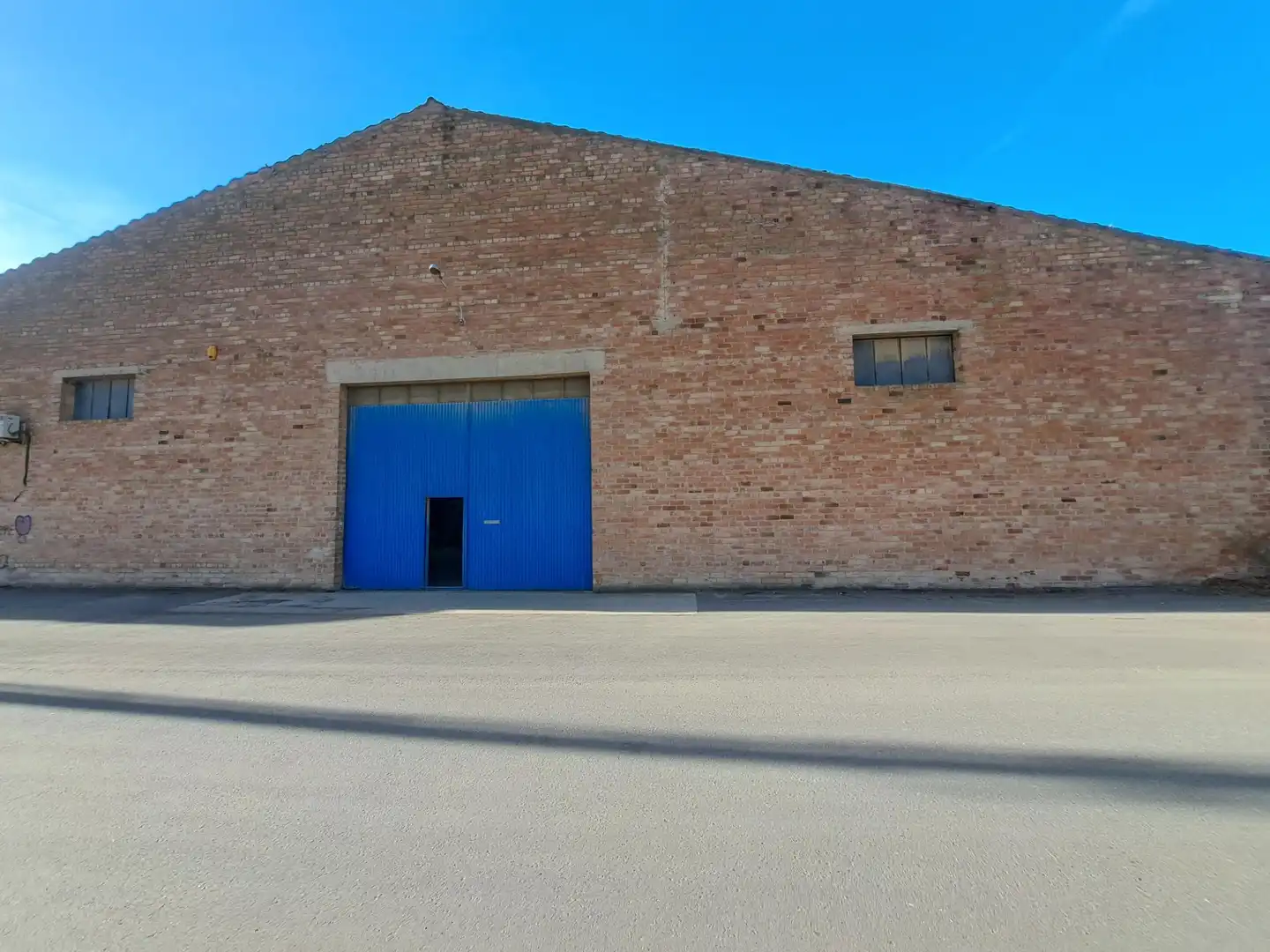 Exterior view of Industrial buildings for sale in Mollerussa