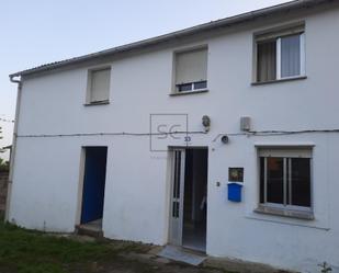 Vista exterior de Casa adosada en venda en Ferrol amb Terrassa i Balcó