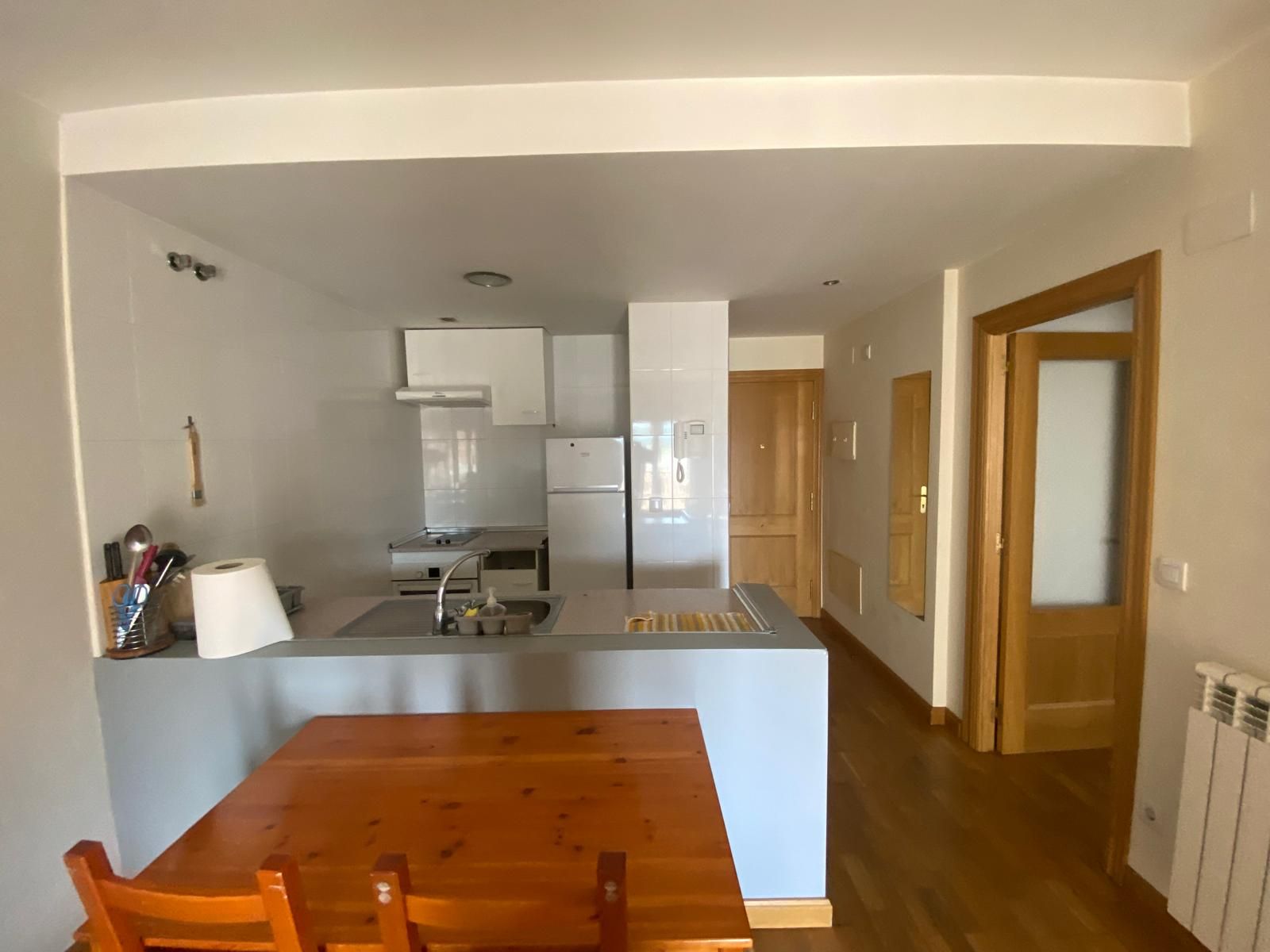 Cuina de Pis en venda en Calahorra amb Calefacció, Parquet i Forn