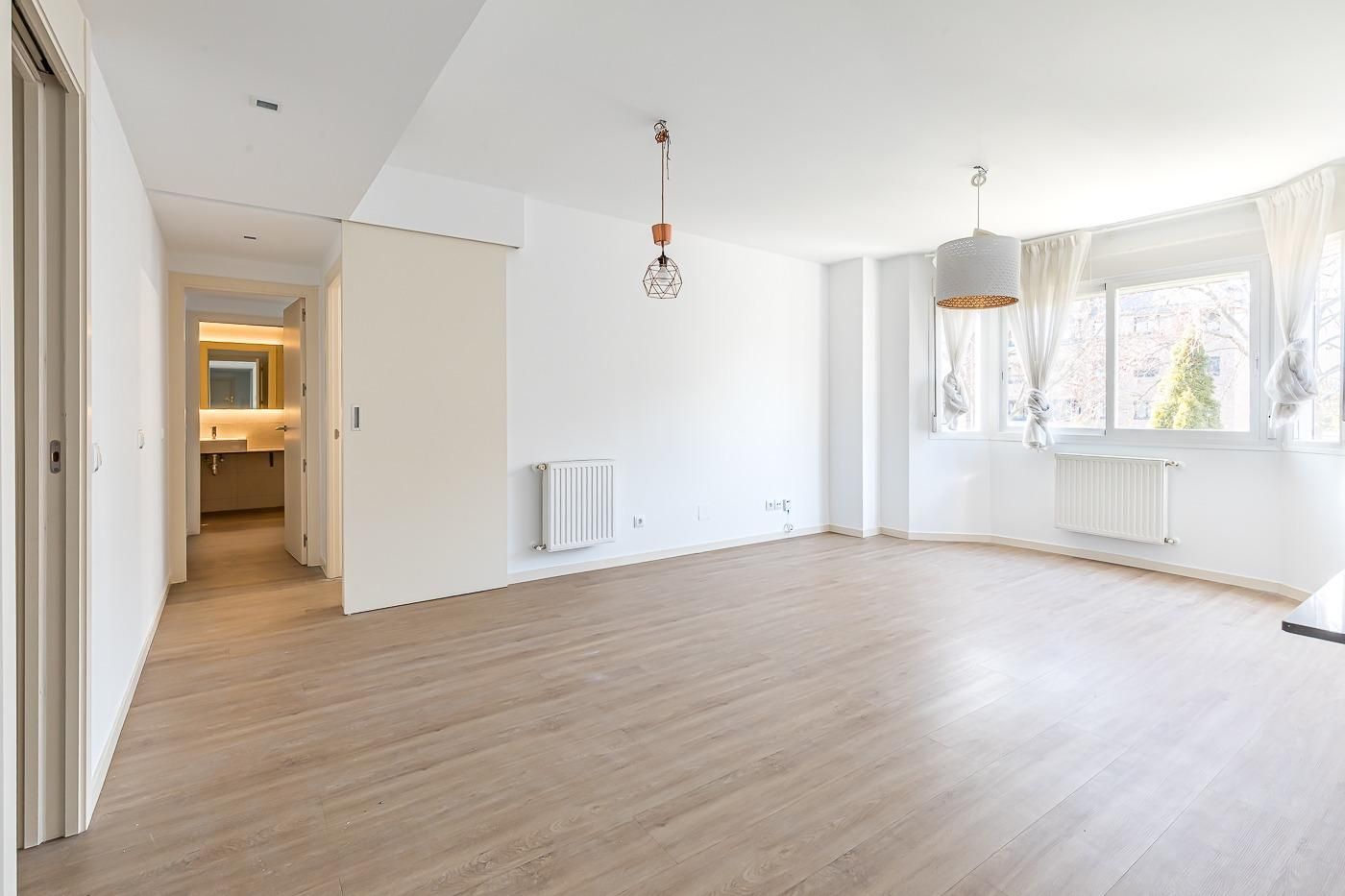 Sala d'estar de Pis de lloguer en Majadahonda amb Calefacció, Jardí privat i Traster