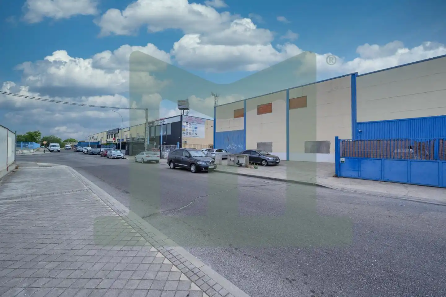 Vista exterior de Nau industrial de lloguer en Parla