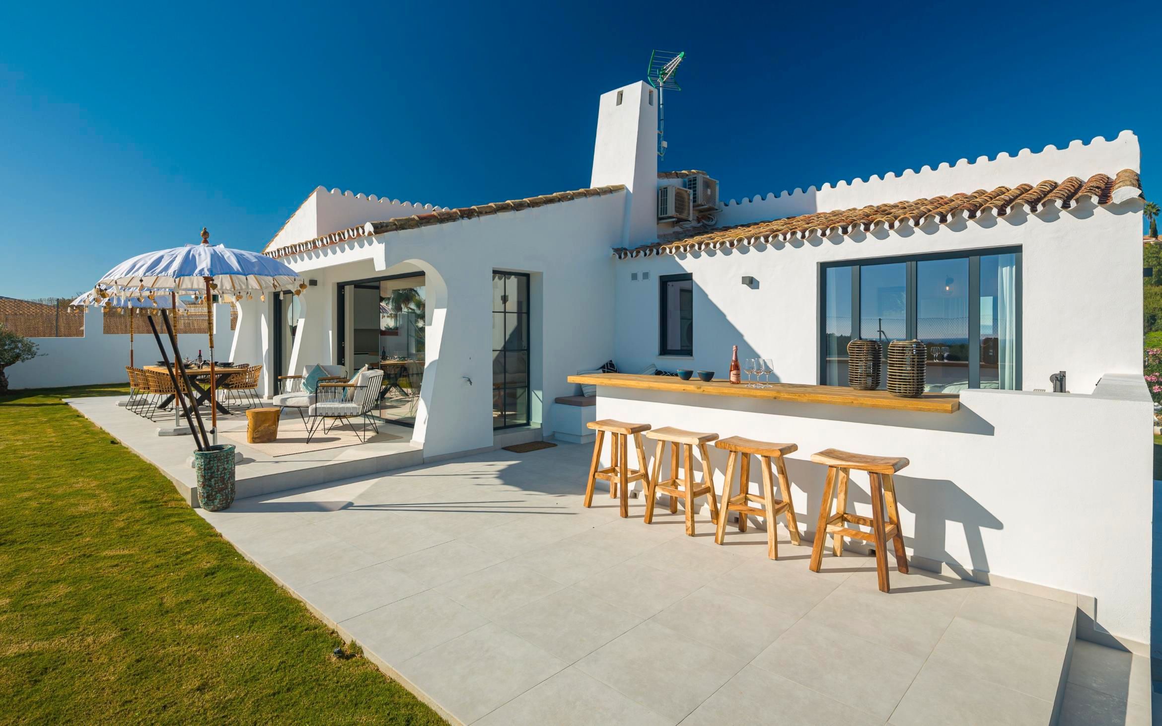 Garden of House or chalet for sale in Estepona  with Air Conditioner, Private garden and Terrace