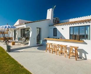 Jardí de Casa o xalet en venda en Estepona amb Aire condicionat, Terrassa i Piscina