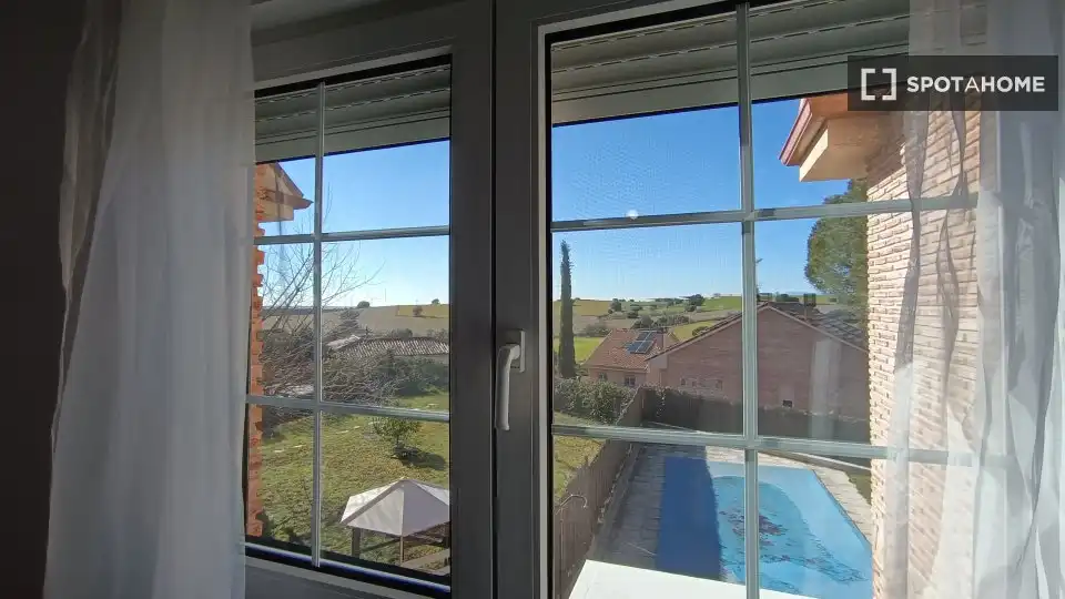 Habitació a Sevilla la Nueva