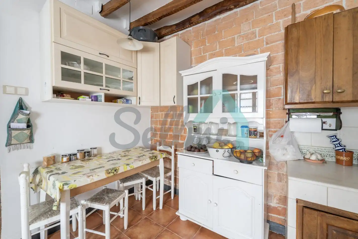 Küche von Einfamilien-Reihenhaus zum Verkauf in Carreño mit Heizung, Privatgarten und Parkett