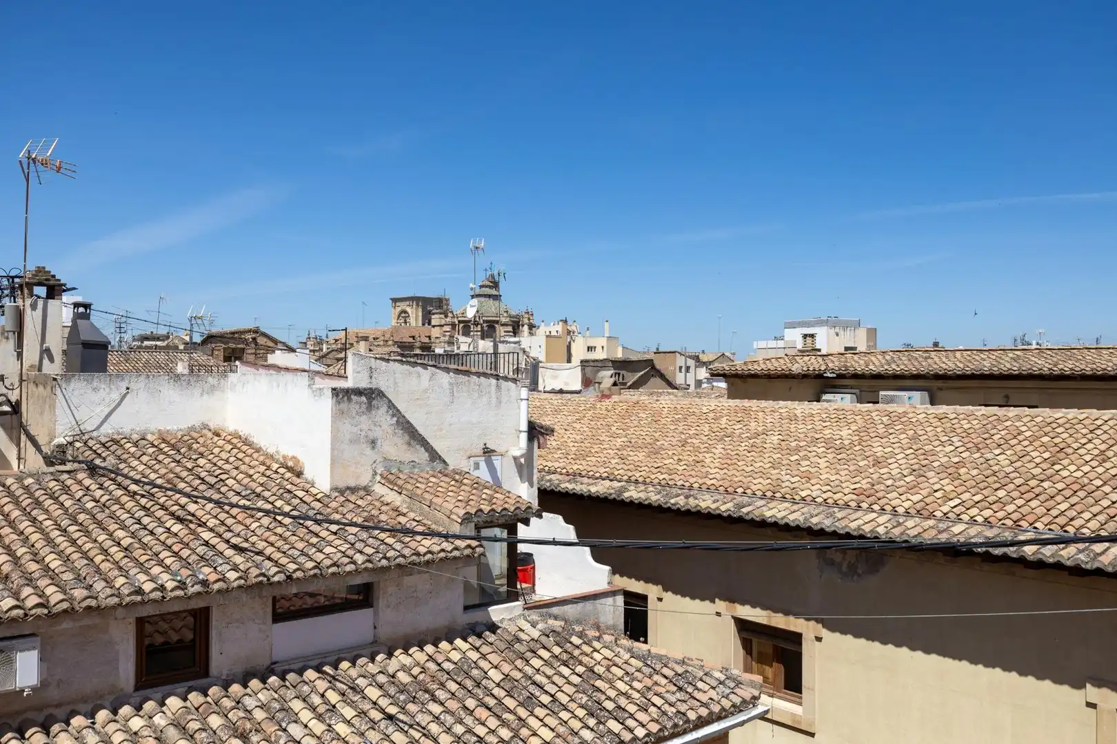 Vista exterior de Dúplex en venda en Granada amb Aire condicionat i Terrassa