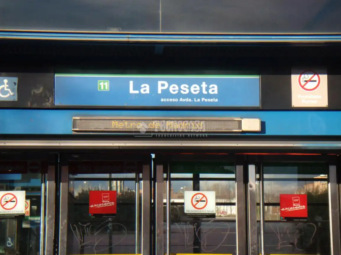 Flat for sale in Madrid  with Air Conditioner, Heating and Alarm