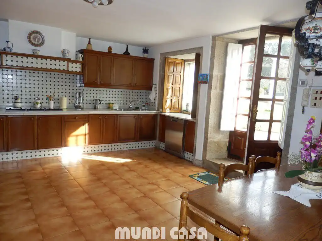 Kitchen of Country homes for sale in Padrón  with Heating, Terrace and Furnished