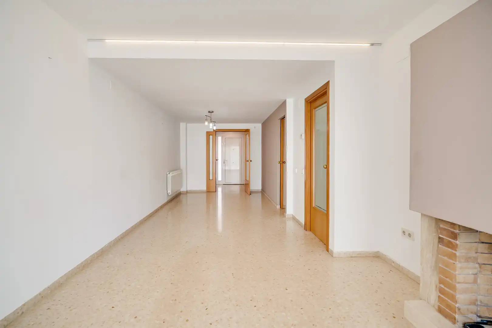 Casa adosada en venda en Castellar del Vallès amb Aire condicionat, Calefacció i Jardí privat