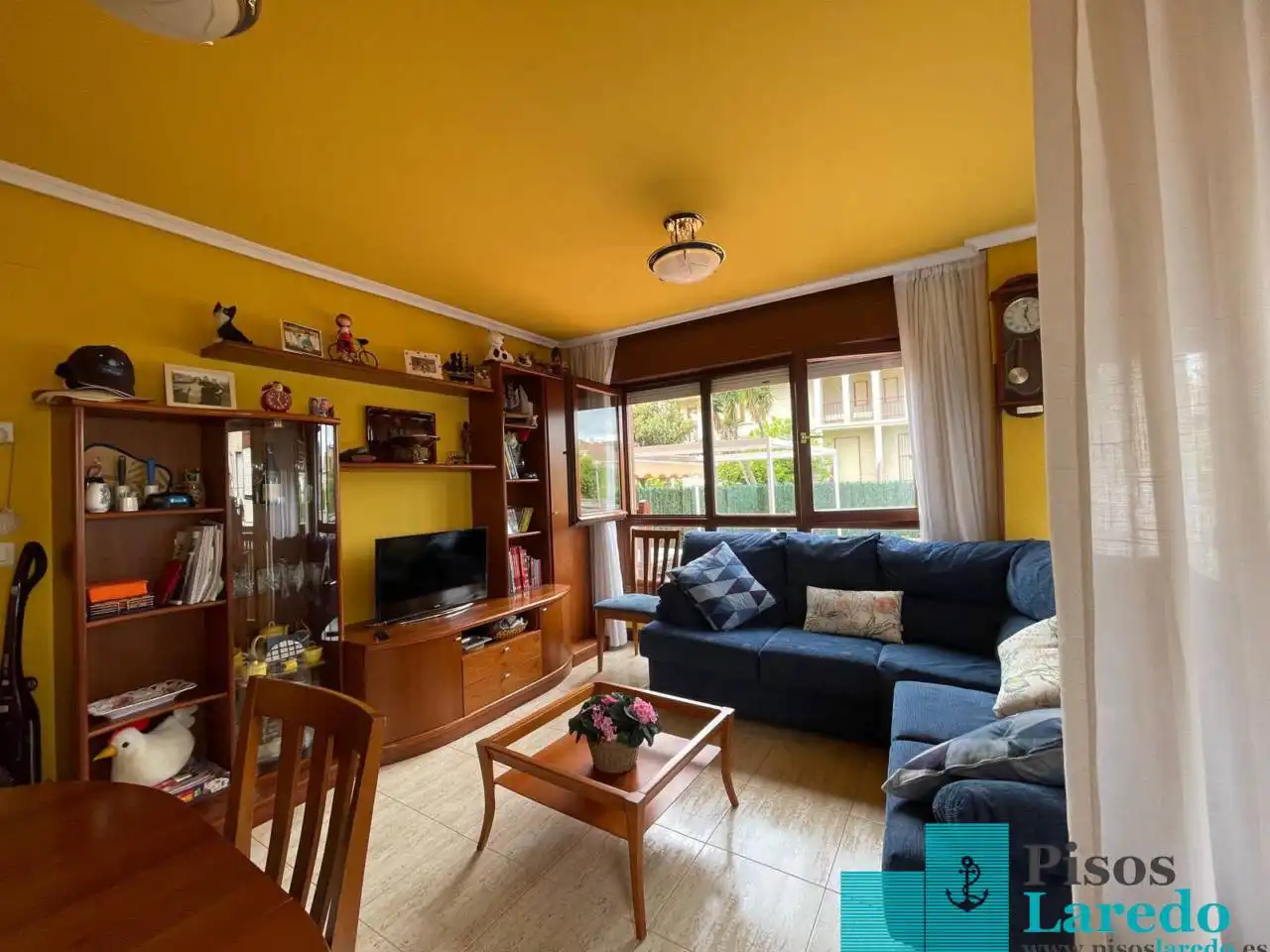 Sala d'estar de Dúplex en venda en Noja amb Aire condicionat, Calefacció i Terrassa