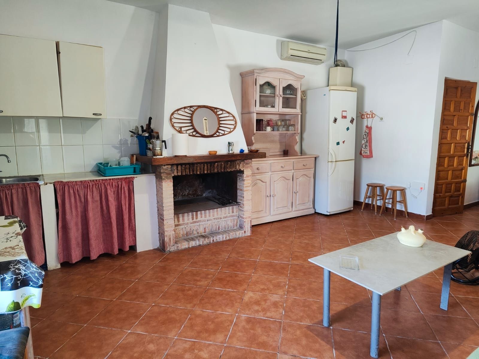 Cuina de Casa o xalet en venda en La Vall d'Ebo amb Aire condicionat, Terrassa i Moblat