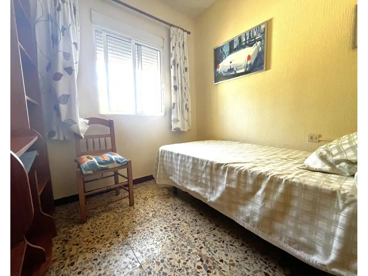 Habitación de Casa o chalet en venta en Valverde del Camino con Jardín privado, Terraza y Amueblado