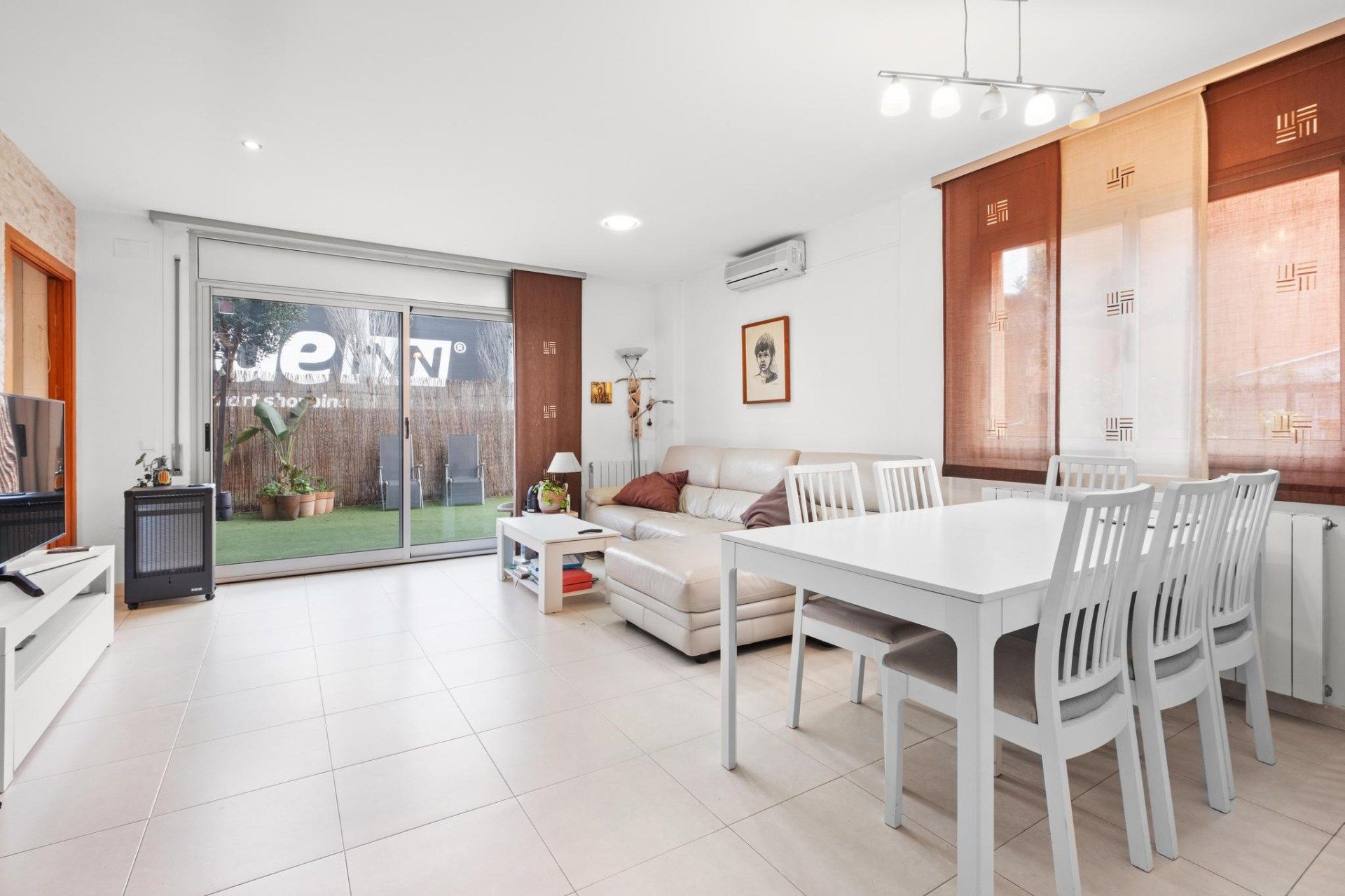Single-family semi-detached for sale in DE JOAN ALSINA, Celrà